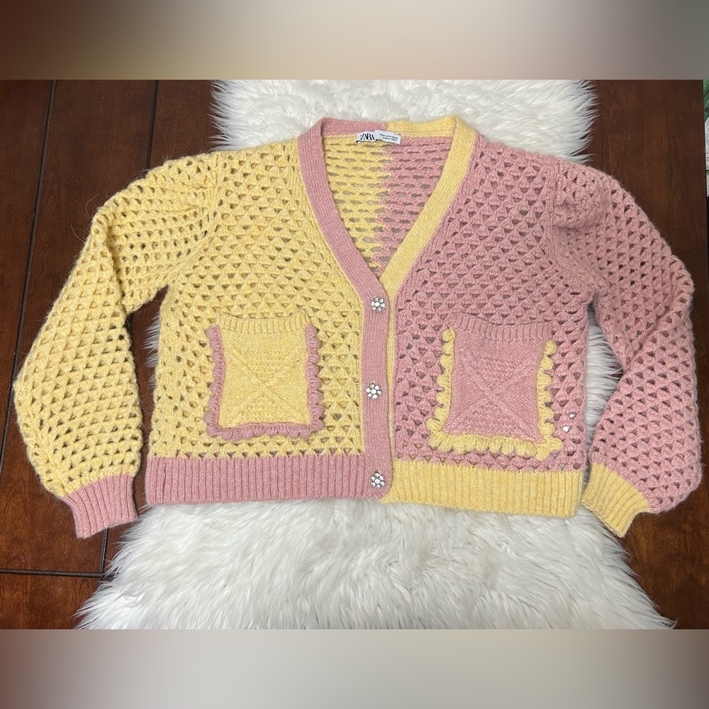 Zara Pastel Yellow and Pink Crochet Cardigan - Picture 7 of 16